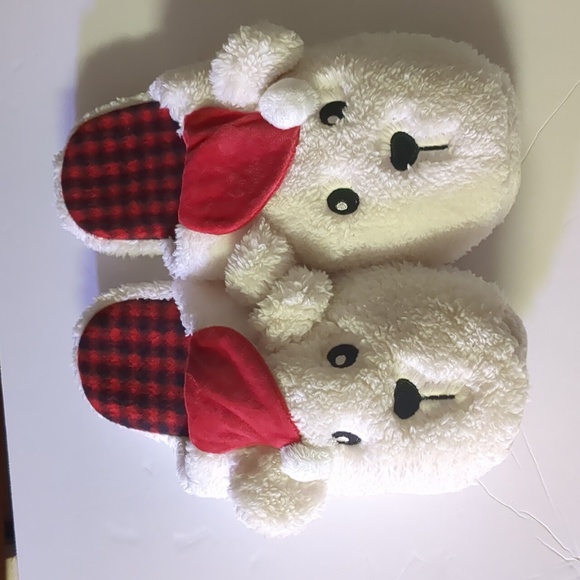Christmas Plushie Slippers - Picture 1 of 4